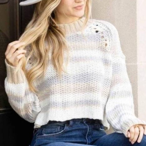 Free People Sweaters - Free People Devon cropped mock neck Hi-low sweater size S p2p 24in